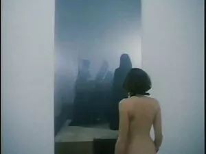 Lớn bitch Kira Chảy  ...
