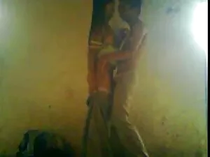Sara Jay-bỏ qua phim ...
